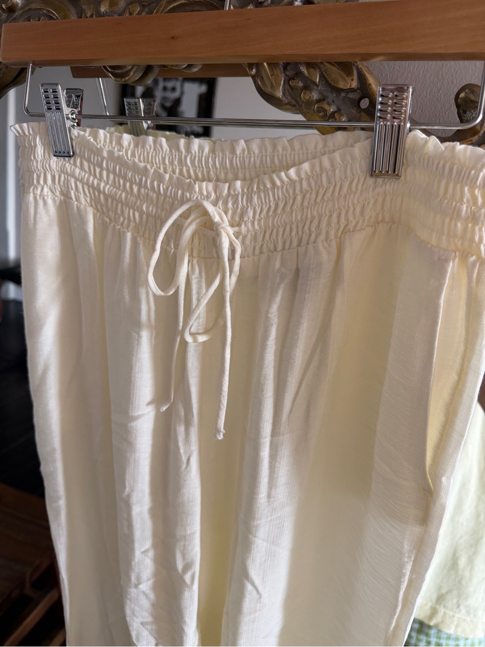 Women's Cream Ruffled Pants with Drawstring Waist - Picture 3 of 6